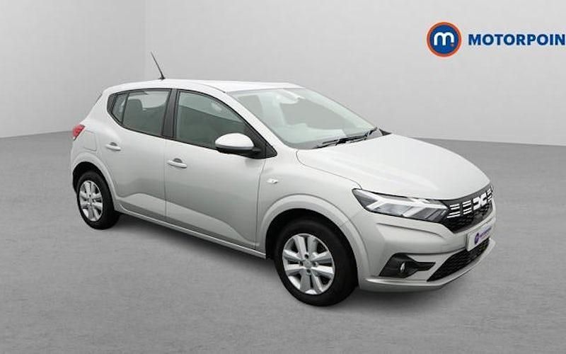 Used 2025 Dacia Sandero Expression Hatchback | £9,999 (Super price) - Image 1/4