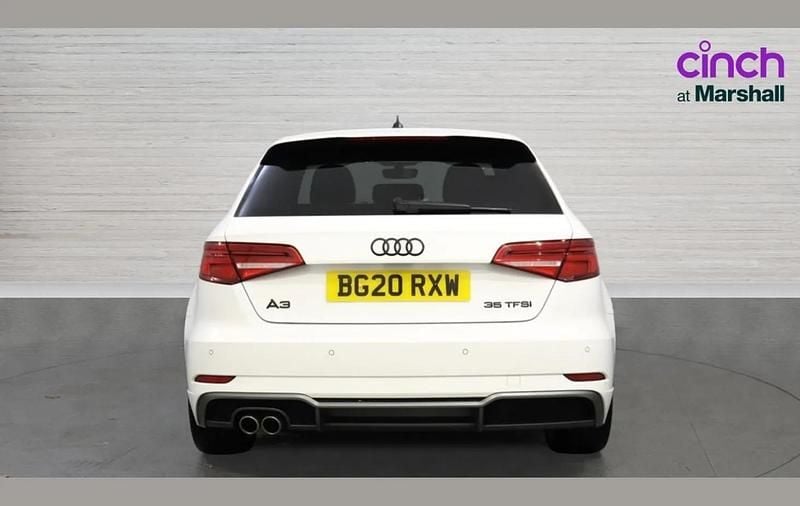 Used Audi A3 S-Line 147 HP (108 kW) 2020 White Hatchback