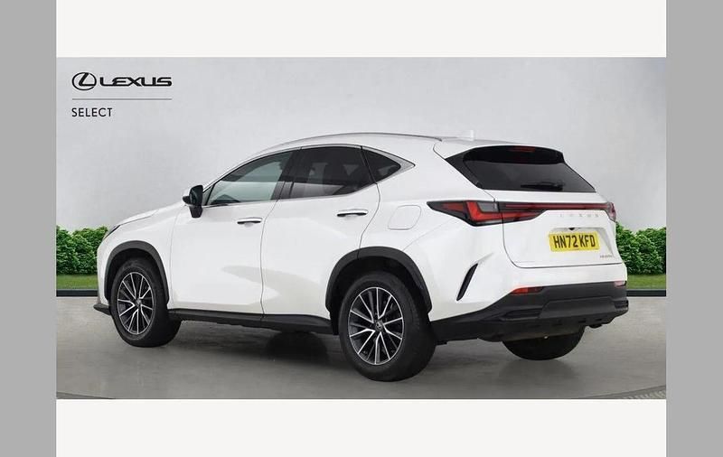 Used Lexus NX350h 239 HP (175 kW) 2022 White SUV