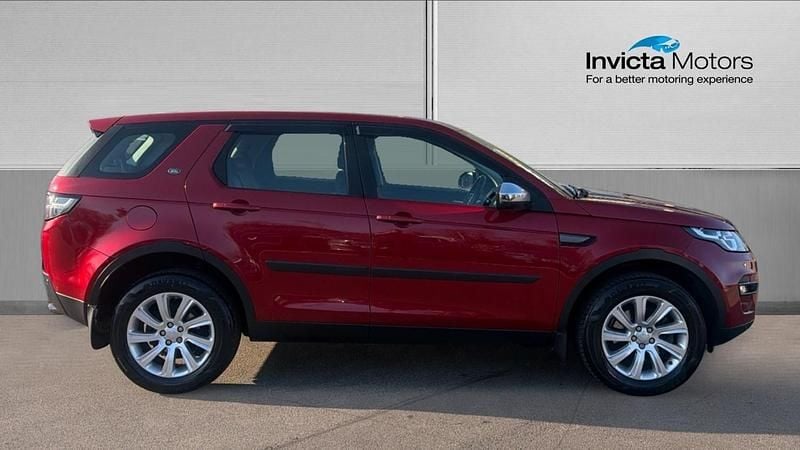 Used Land Rover Discovery Sport SE 190 HP (139 kW) 2015 Red SUV