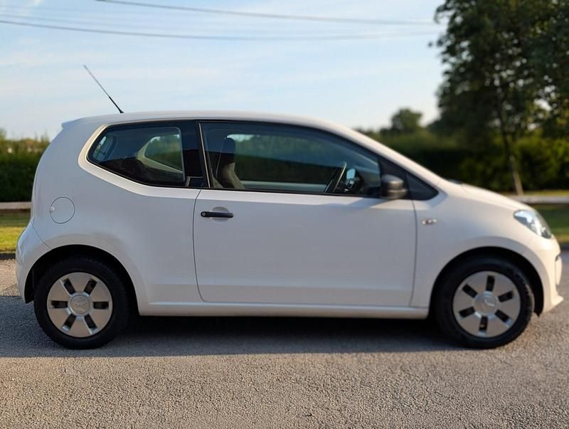 Used VW up! take up! 2012 White Hatchback
