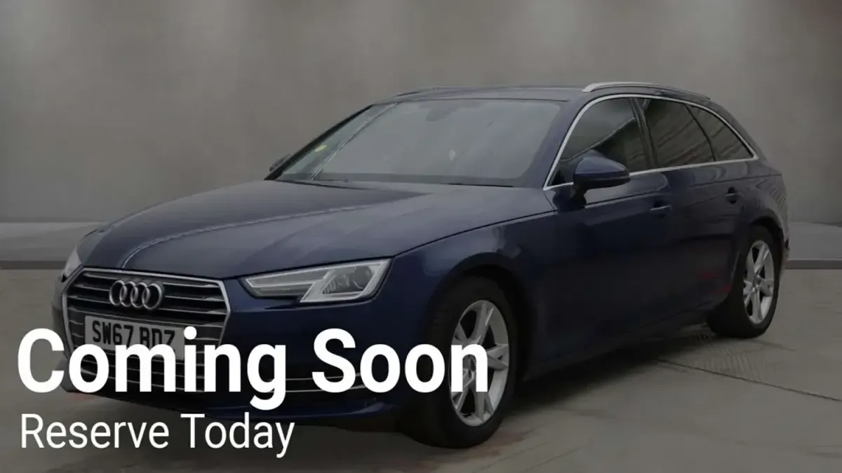 Used Audi A4 Sport 190 HP (139 kW) 2017 Blue Estate