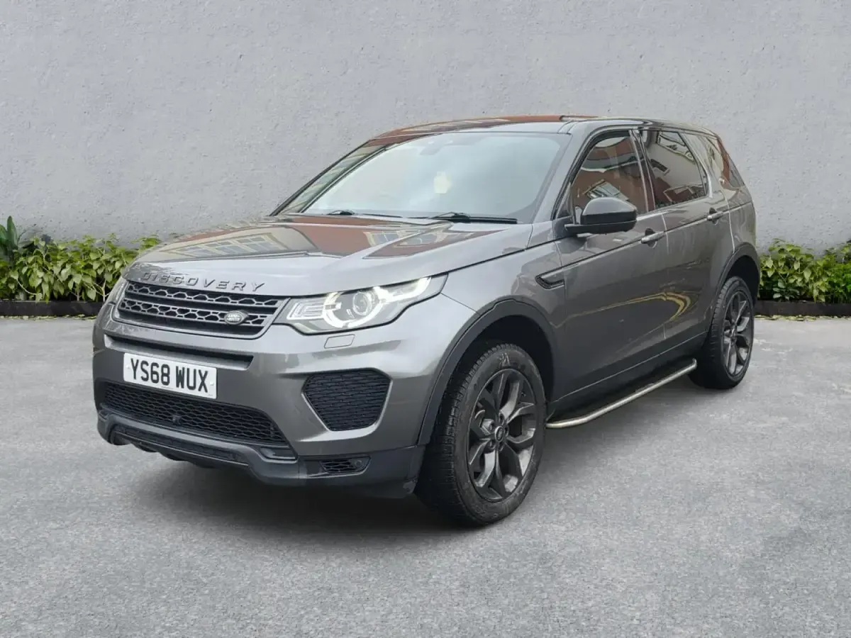 Used Land Rover Discovery Sport Landmark 180 HP (132 kW) 2018 Grey SUV