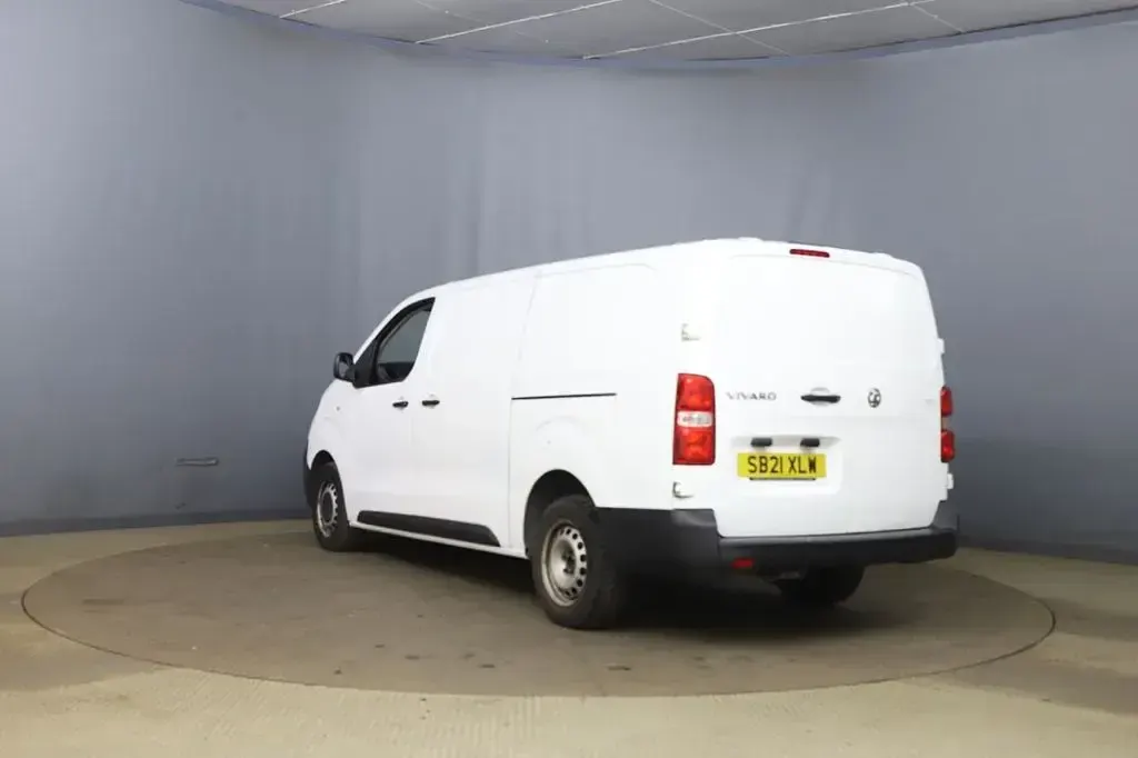 Used Vauxhall Vivaro Edition 2021 White MPV