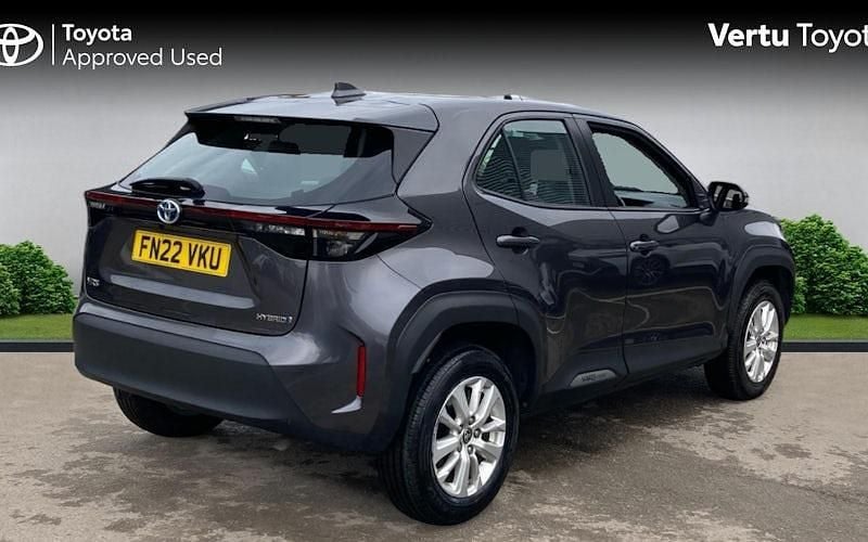 Used Toyota Yaris Hybrid 116 HP (85 kW) 2026 Estate