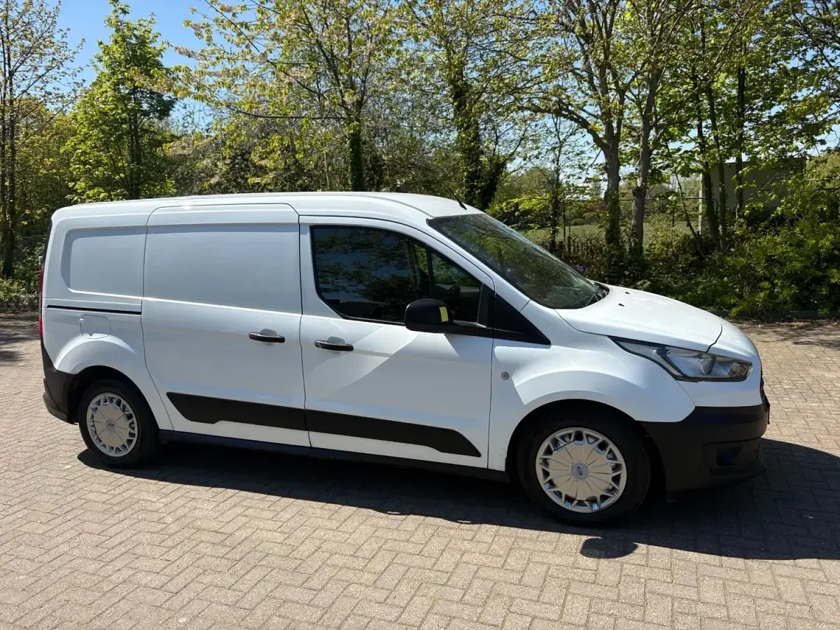 Usado Ford Transit Connect 100 HP (73 kW) 2020 Branco Monovolume