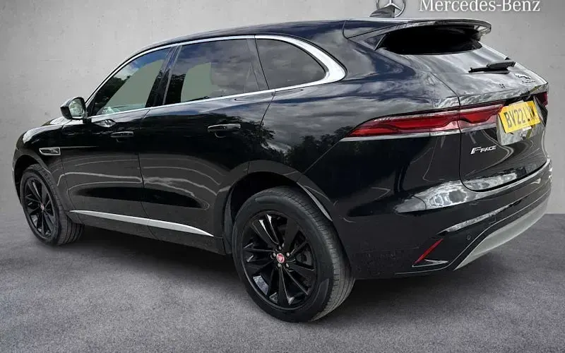 Used Jaguar F-Pace R-Dynamic 204 HP (150 kW) 2022 Black SUV