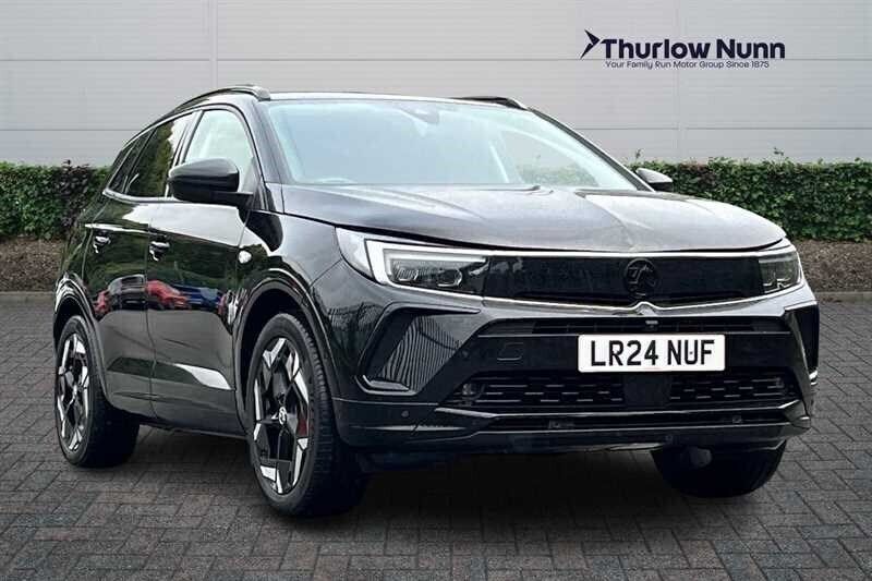 Carbon black Used 2024 Vauxhall Grandland X GSe SUV | £22,490 (Expensive) - Image 1/4