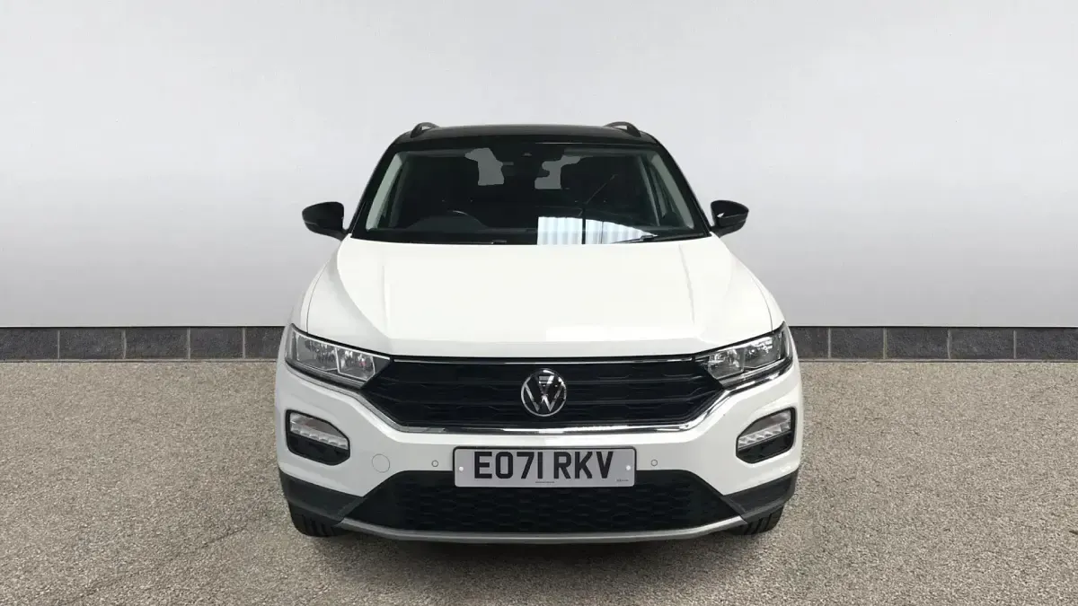 Used VW T-Roc Design 150 HP (110 kW) 2021 White SUV