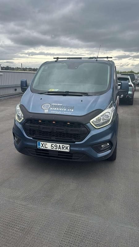 Used Ford Transit Custom Limited 170 HP (125 kW) 2019 Blue Van
