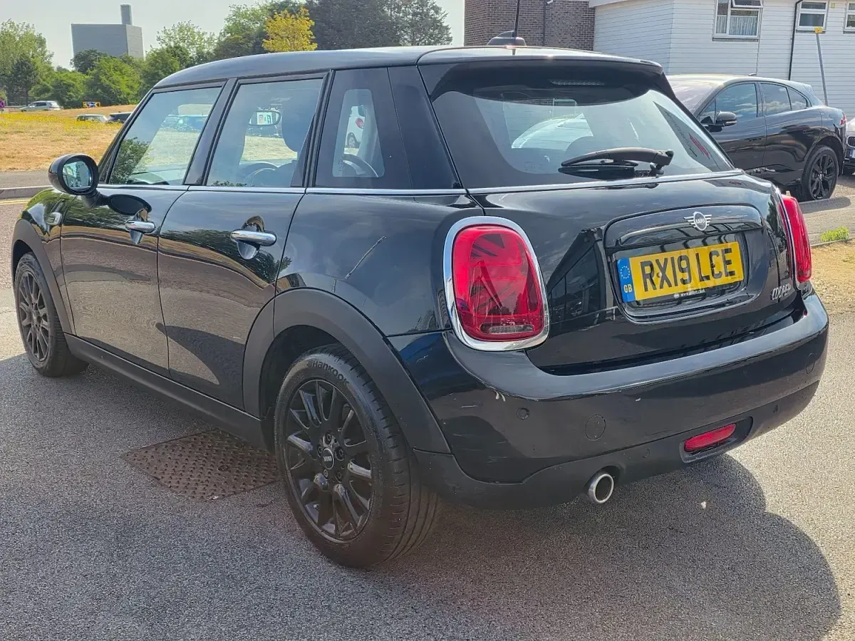 Used Mini Cooper Classic 2019 Black Hatchback