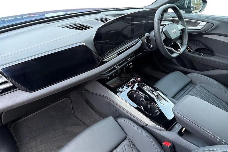 Used Audi A5 Advanced 367 HP (269 kW) 2025 Ascari blue Estate