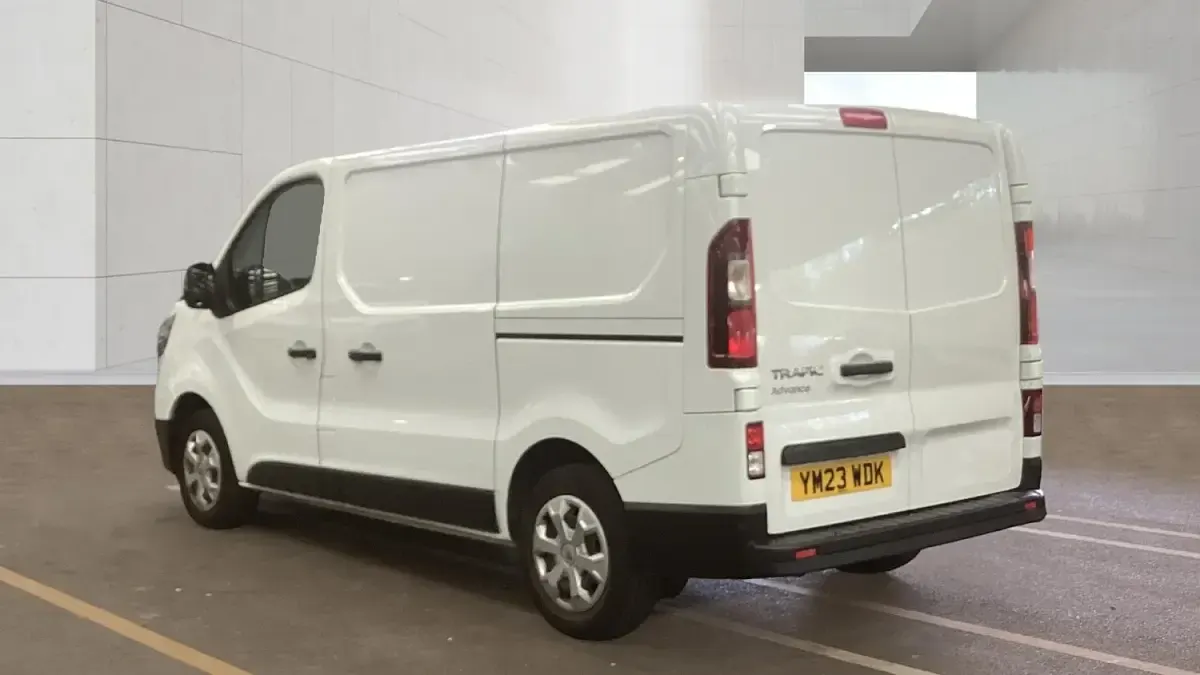 Used Renault Trafic 2023 White MPV