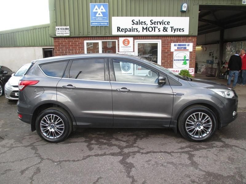 Used Ford Kuga Titanium 2013 Grey SUV