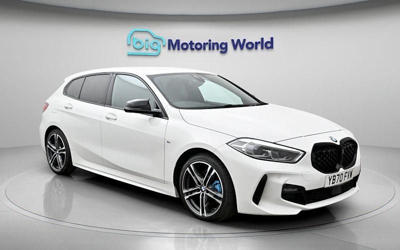 Used BMW 118 M Sport 140 HP (102 kW) 2020 White Hatchback