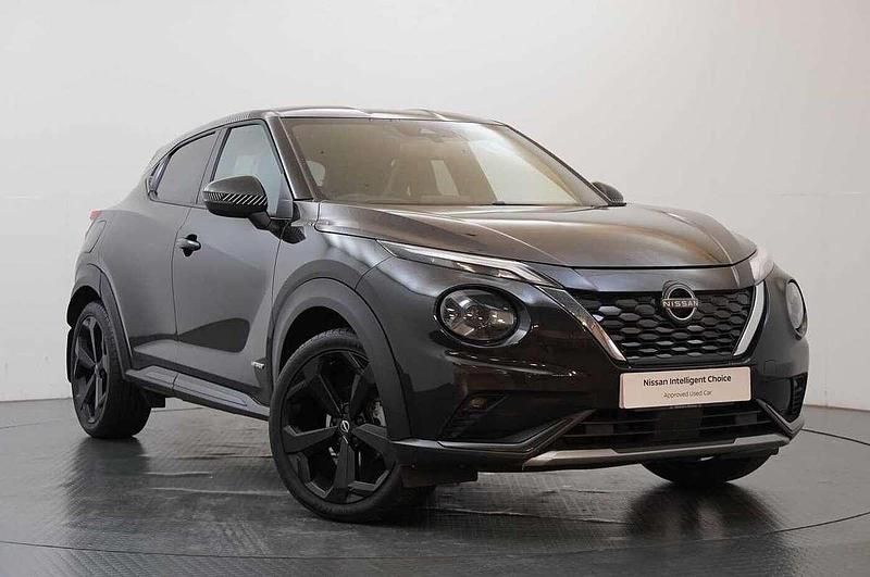Black Used 2022 Nissan Juke SUV | £20,498 (Fair price) - Image 1/3