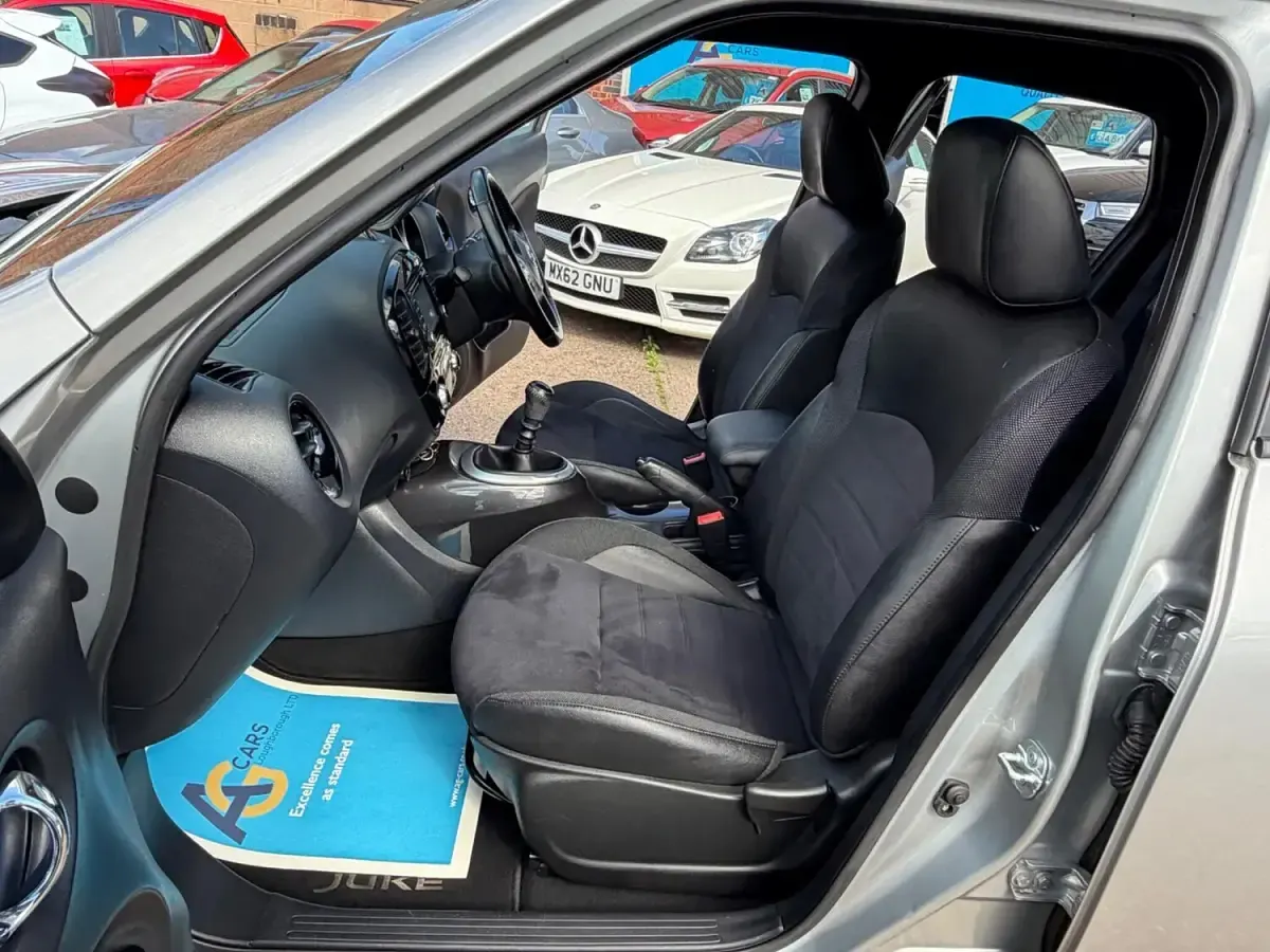 Used Nissan Juke N-Connecta 2018 Silver SUV