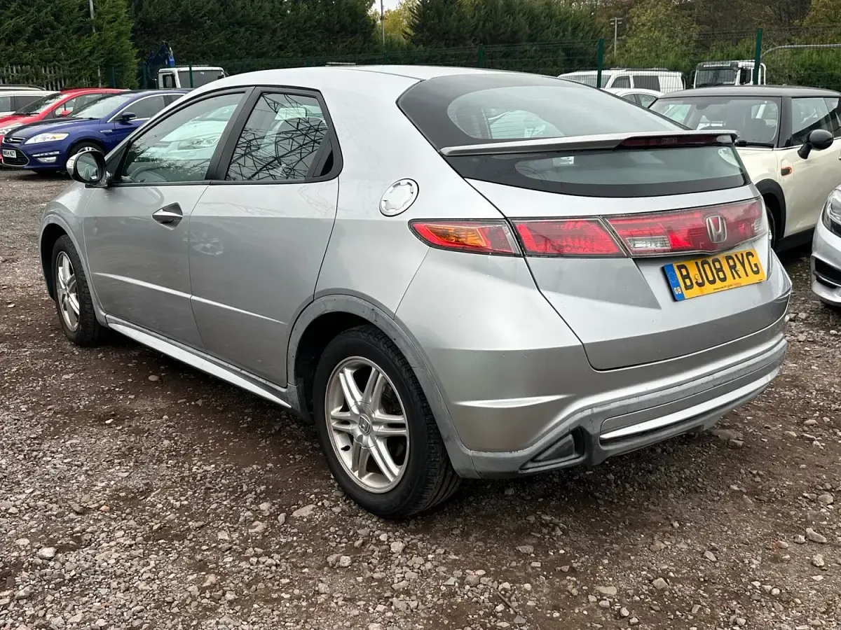 Used Honda Civic SE 2008 Silver Hatchback