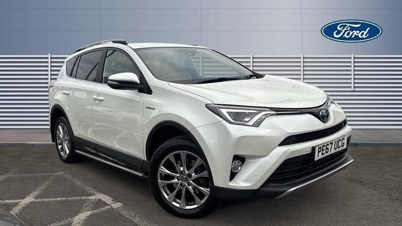 Used 2017 Toyota RAV4 Premium Estate | £16,852 (Fair price) - Image 1/3