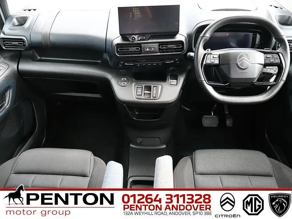 Used Citroën Berlingo 130 HP (95 kW) 2024 Grey MPV