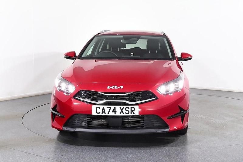 Used Kia Ceed Sportswagon 138 HP (101 kW) 2025 Red Estate