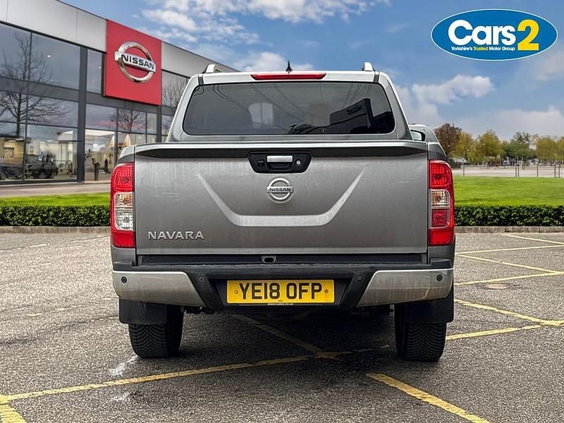 Used Nissan Navara Tekna 2018 Grey Pickup