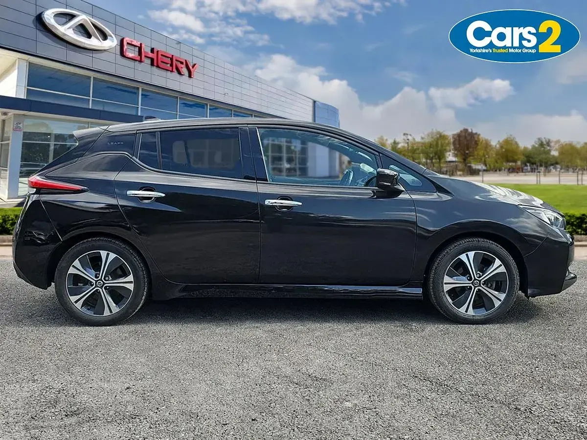 Used Nissan Leaf 110 kW (150 HP) 2021 Black Hatchback