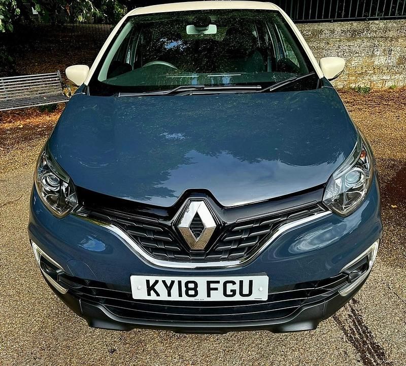 Used Renault Captur Play 2018 Blue SUV