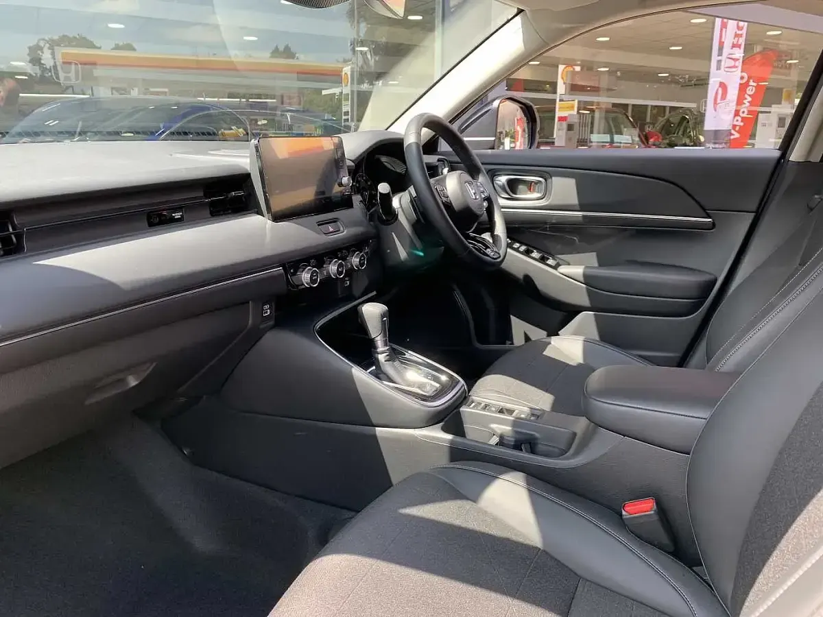 Used Honda HR-V Advance 131 HP (96 kW) 2021 Crystal black SUV