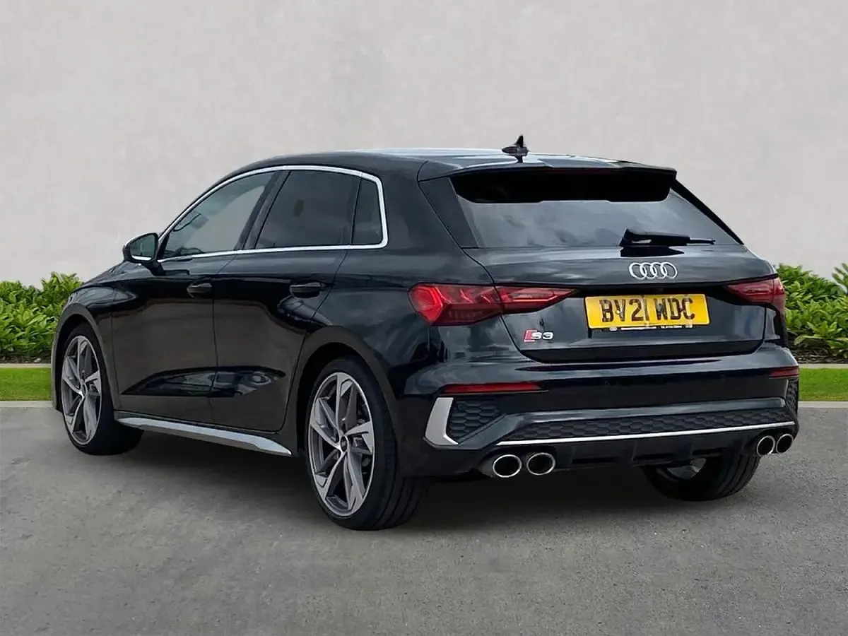 Used Audi S3 Sportback Performance 310 HP (228 kW) 2021 Black Hatchback