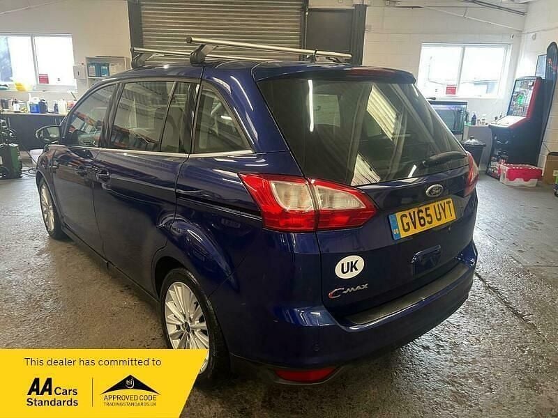 Used Ford Grand C-Max Titanium 120 HP (88 kW) 2016 Blue MPV