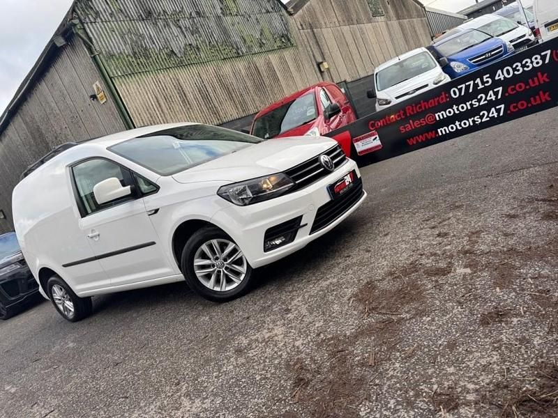 Used VW Caddy Highline 102 HP (75 kW) 2018 White MPV