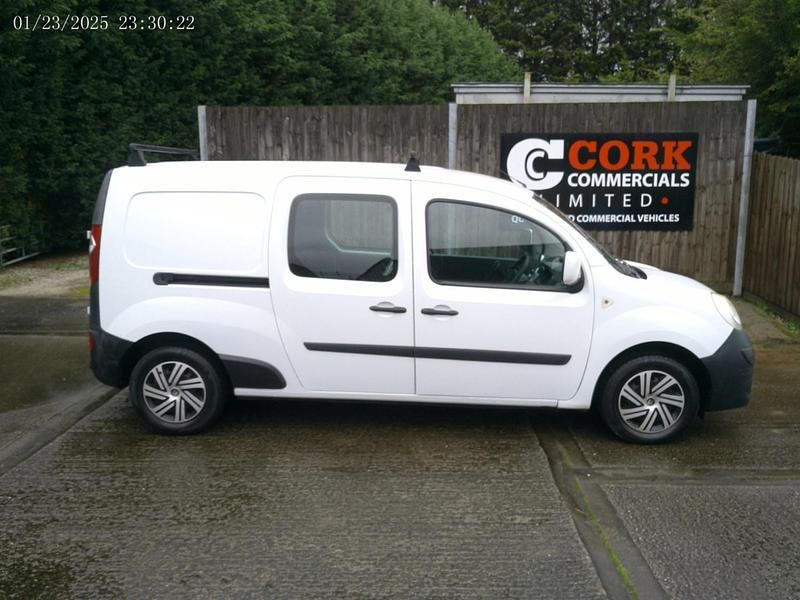 Used Renault Kangoo 2011 White MPV
