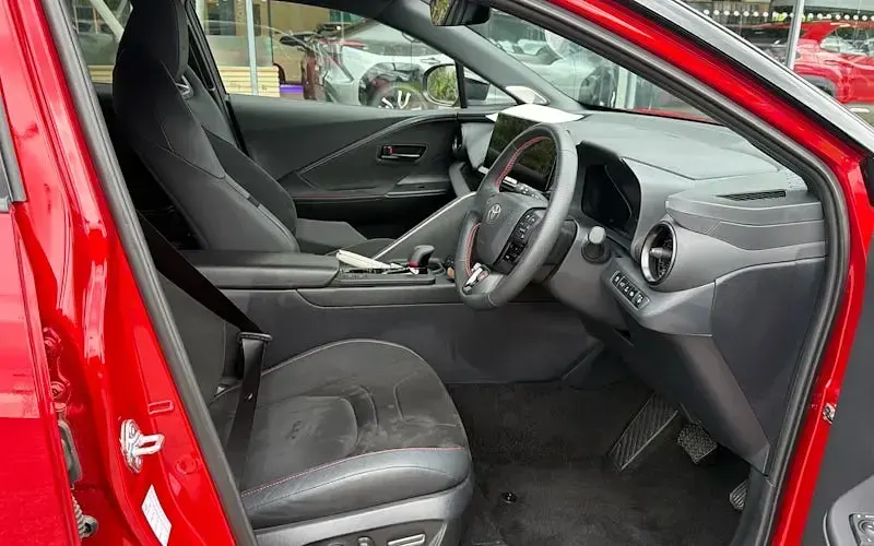 Used Toyota C-HR Sport 223 HP (164 kW) 2024 Black SUV