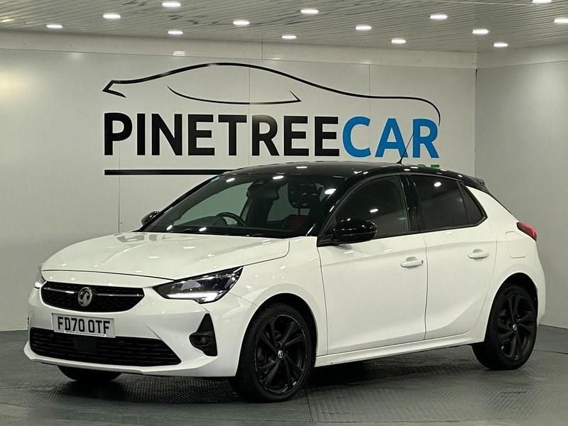 Used Vauxhall Corsa SRi 100 HP (73 kW) 2020 White Hatchback