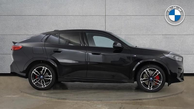 Used BMW iX2 M Sport 147 kW (201 HP) 2025 Black SUV