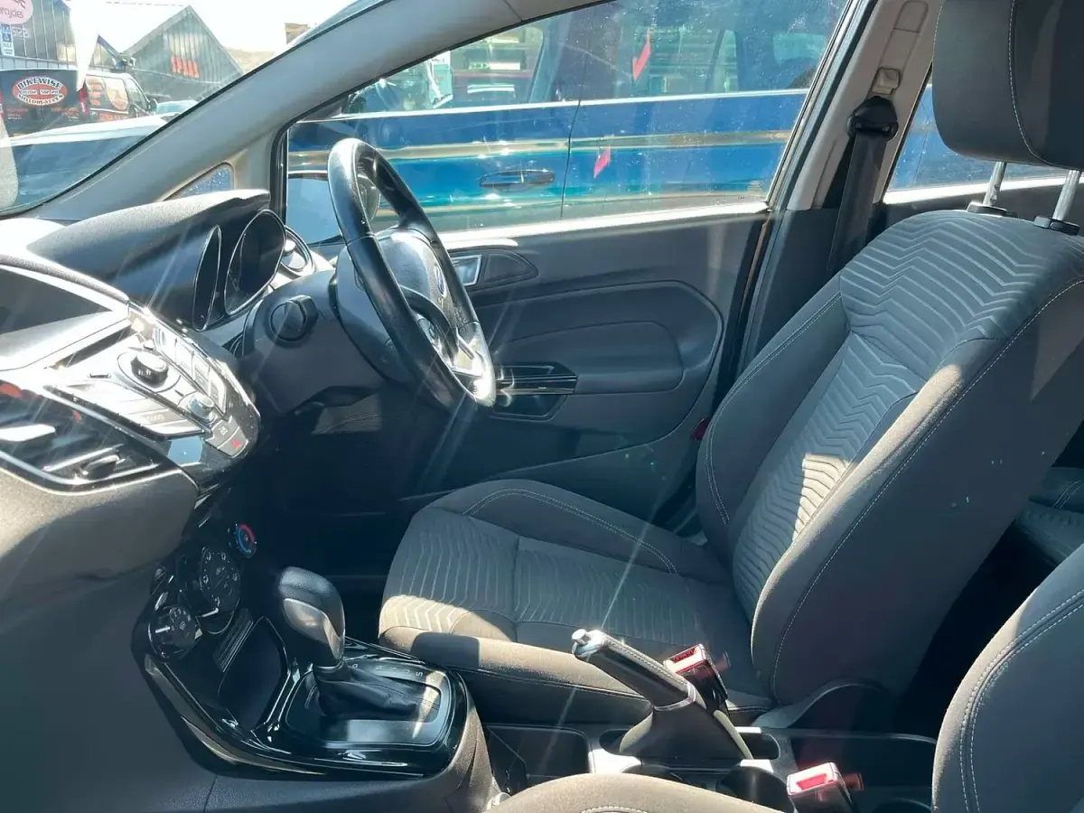 Used Ford Fiesta Zetec 2013 Brown Hatchback