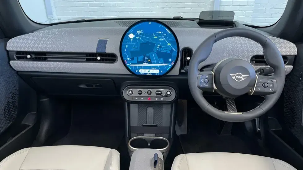 Używany Mini Cooper 118 kW (161 KM) 2025 Szary Hatchback