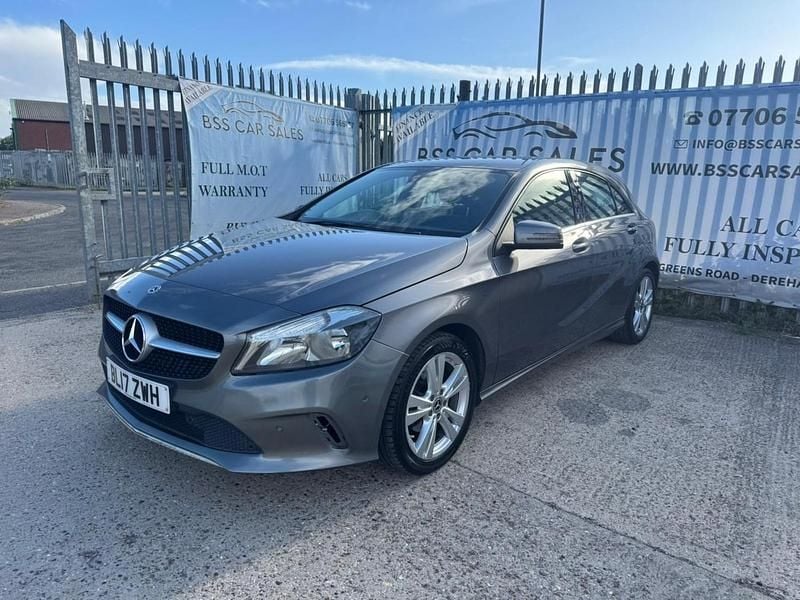 Used Mercedes A180 Executive 109 HP (80 kW) 2017 Grey Hatchback