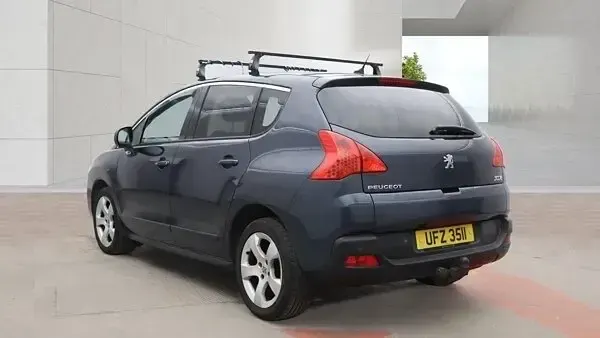 Used Peugeot 3008 Active 115 HP (84 kW) 2013 Blue Estate
