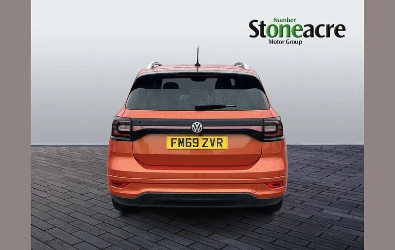 Used VW T-Cross R-line 115 HP (84 kW) 2020 Orange SUV