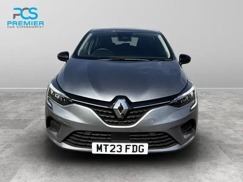 Usado Renault Clio V Evolution 90 HP (66 kW) 2023 Cinzento Citadino