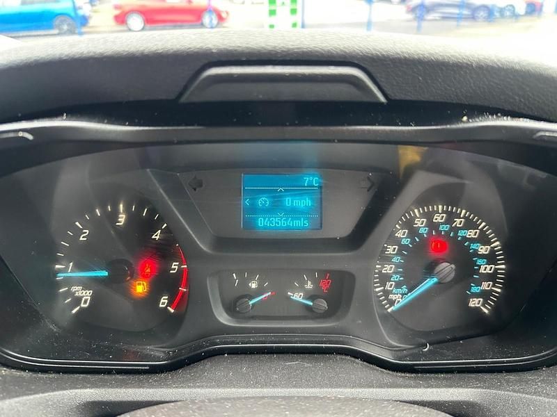 Used Ford Transit 105 HP (77 kW) 2017 White Van