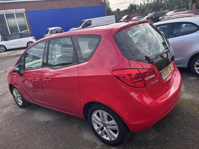 Used Vauxhall Meriva 2015 Red MPV