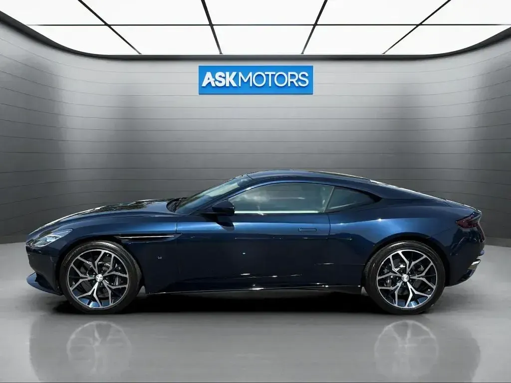 Used Aston Martin DB11 608 HP (447 kW) 2018 Blue Coupe