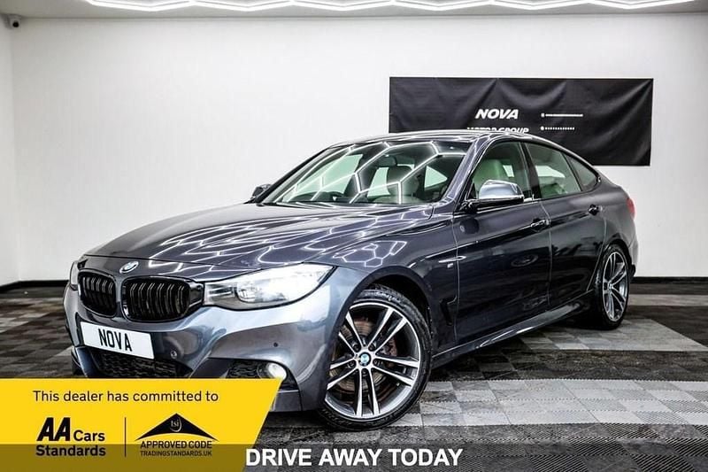 Used BMW 330 M Sport 258 HP (189 kW) 2016 Grey Hatchback