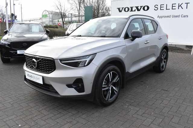 Used Volvo XC40 Plus 161 HP (118 kW) 2024 SUV