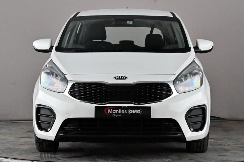 Used Kia Carens 133 HP (97 kW) 2017 White MPV