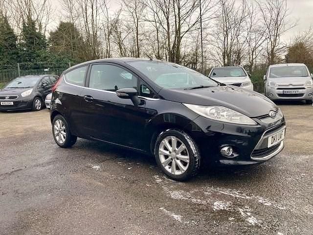 Black Used 2011 Ford Fiesta Zetec Hatchback | £2,250 (Fair price) - Image 1/4