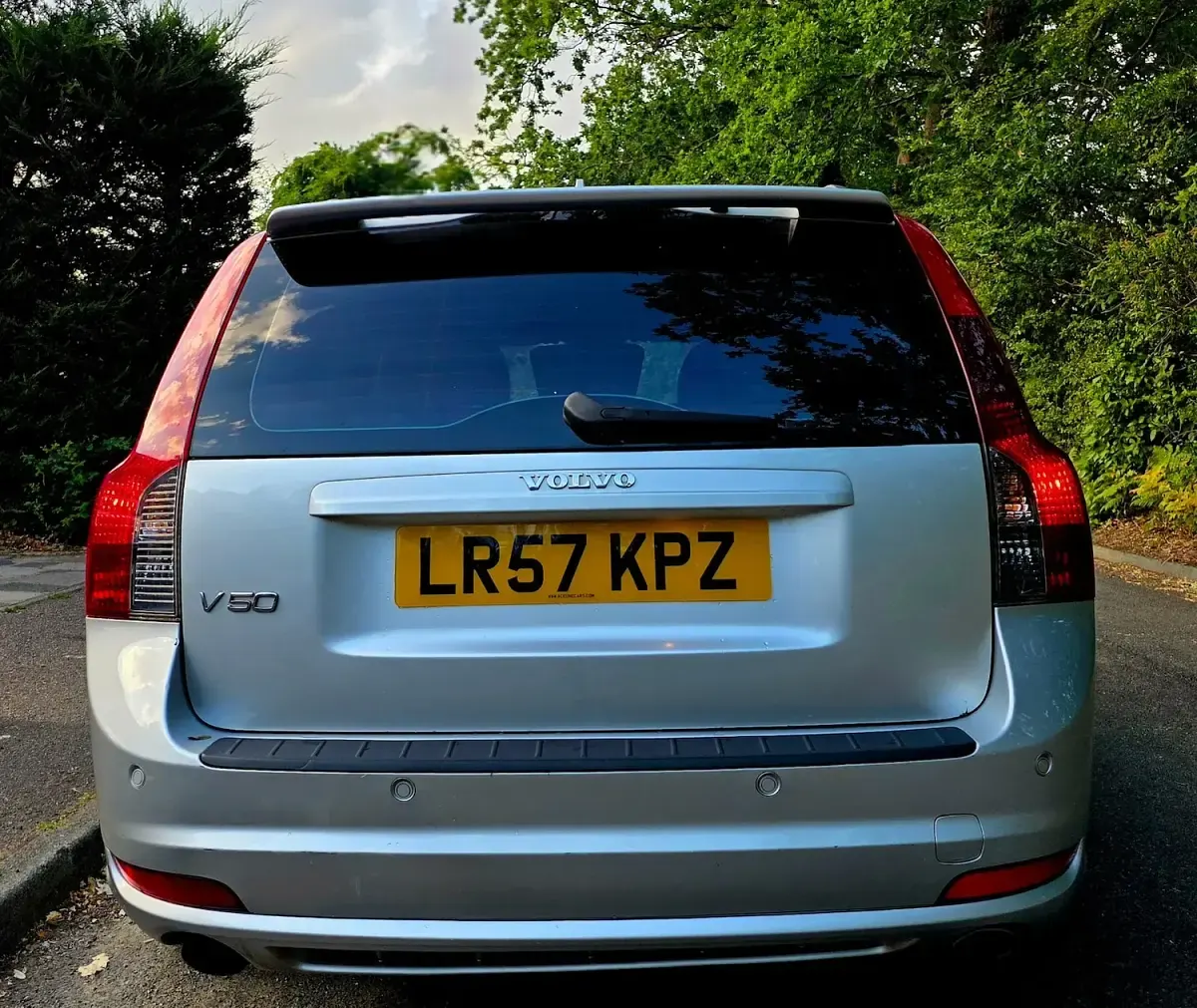 Used Volvo V50 230 HP (169 kW) 2007 Silver Estate